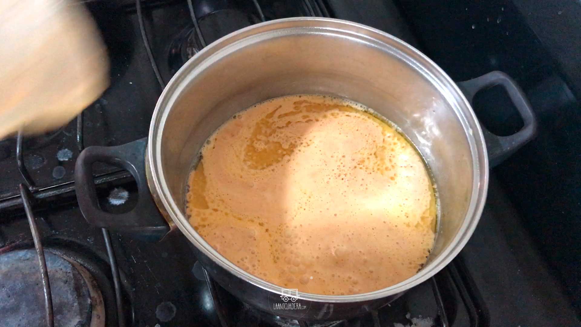 La Antojadera | Sopa de Coditos con Crema al Chipotle