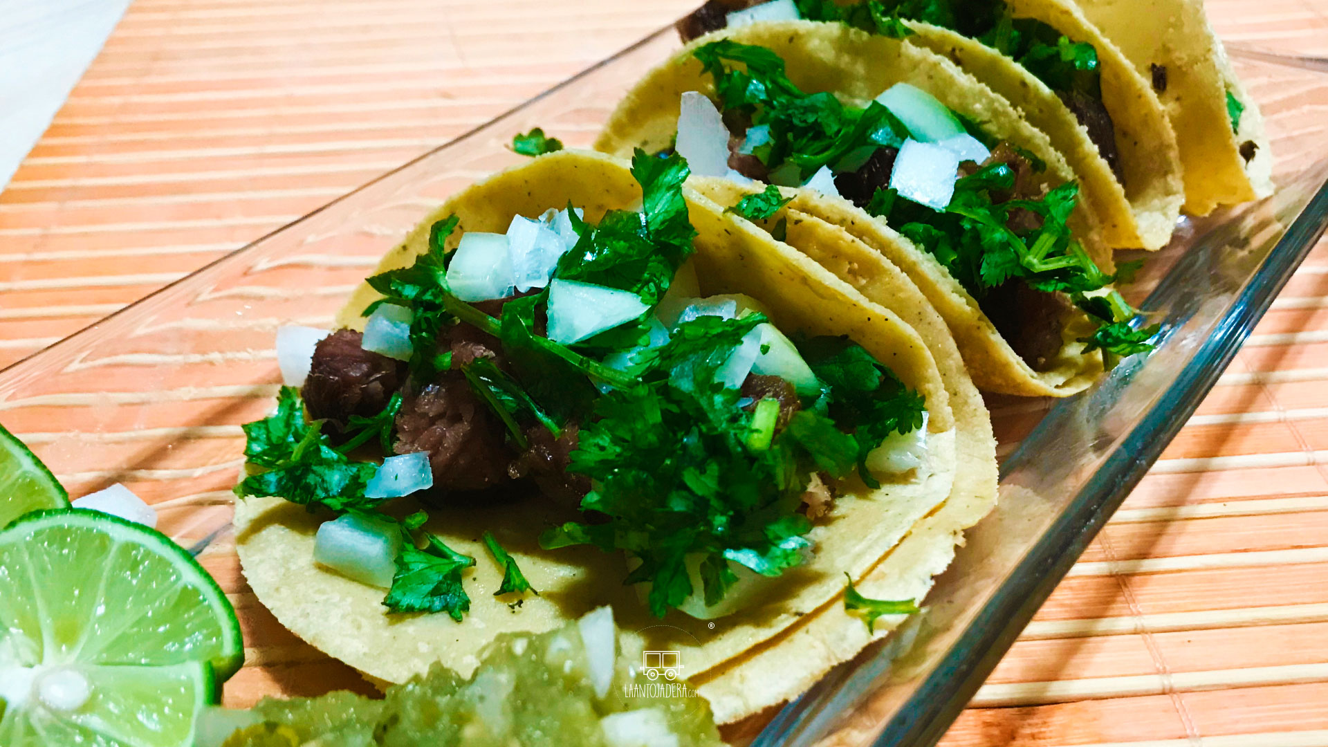 La Antojadera | Tacos de Suadero de Puesto