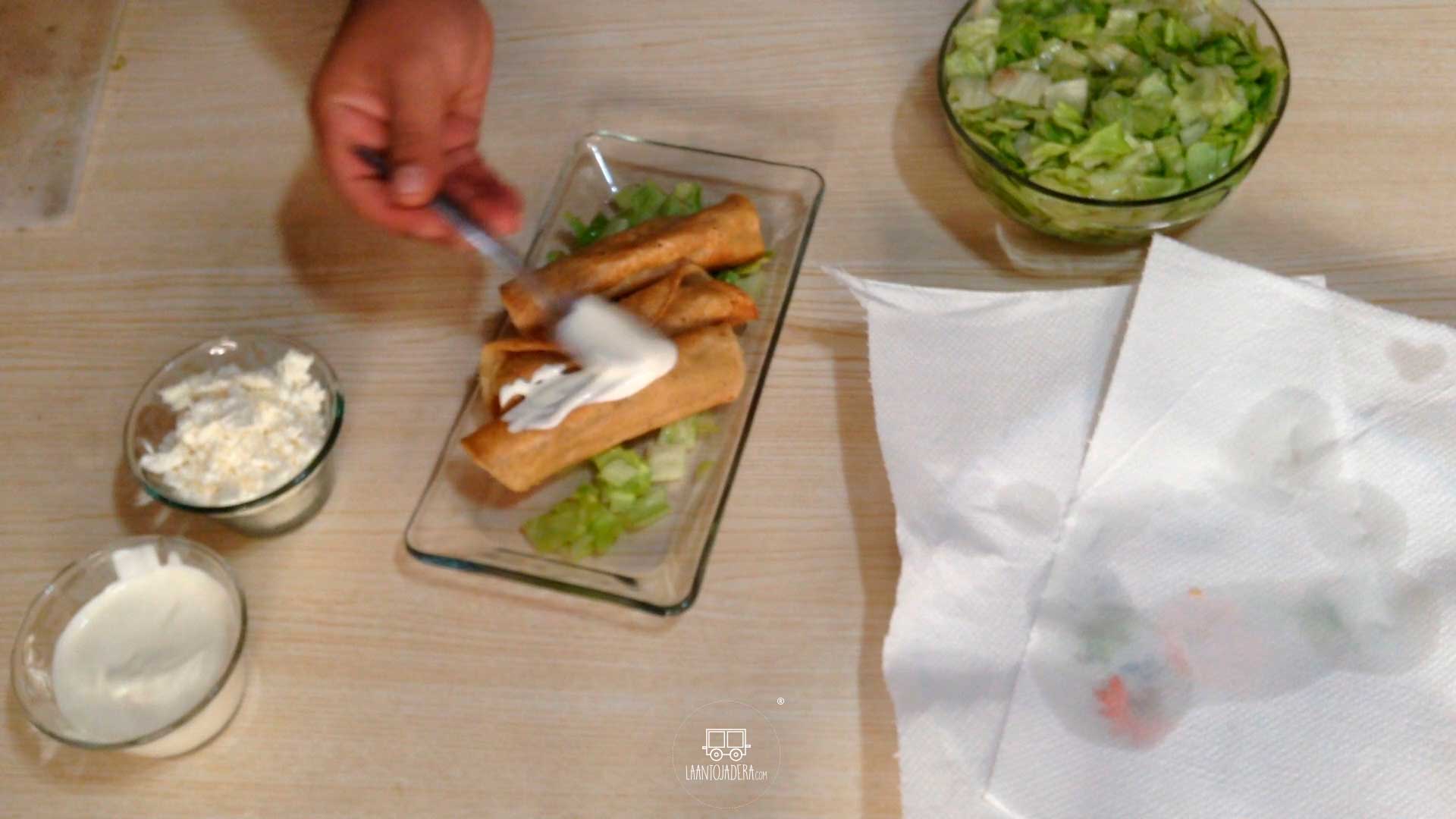 La Antojadera | Tacos Dorados de Papa
