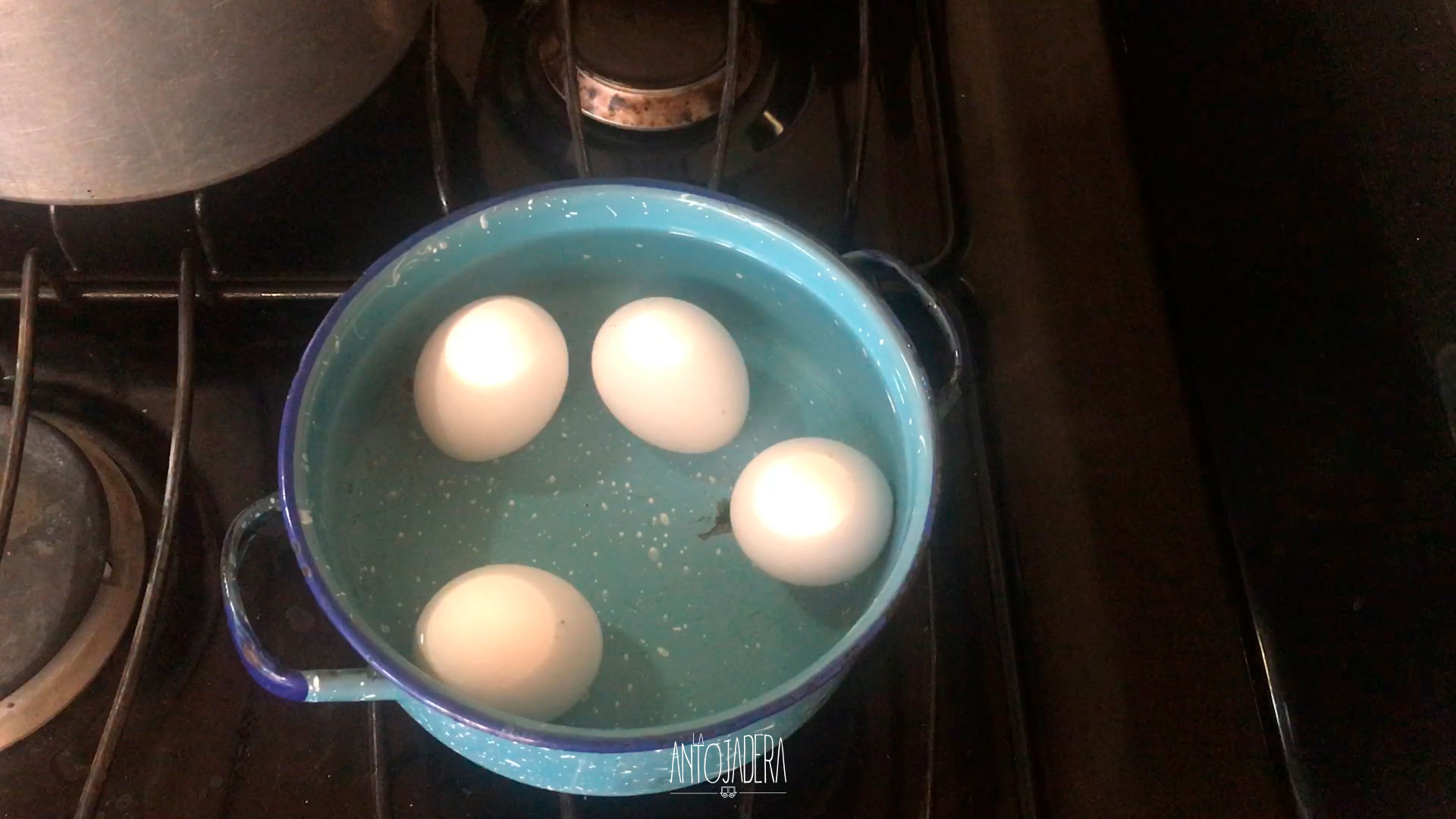 La Antojadera | Huevos Cocidos